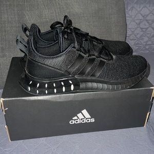 Like new Adidas sneakers. Black on black size women’s 9